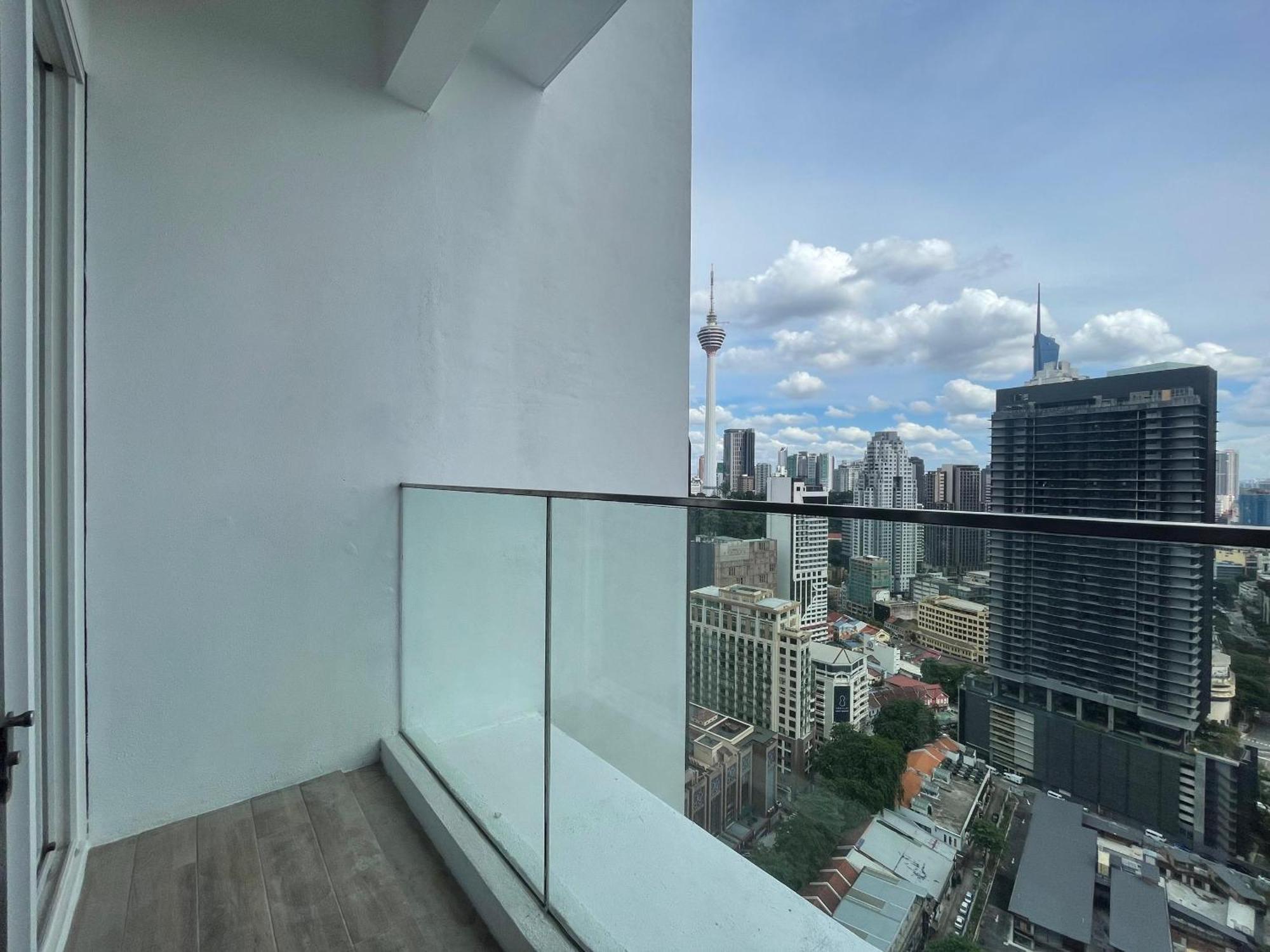 Quill Residence Klcc By Hausome Kuala Lumpur Bagian luar foto